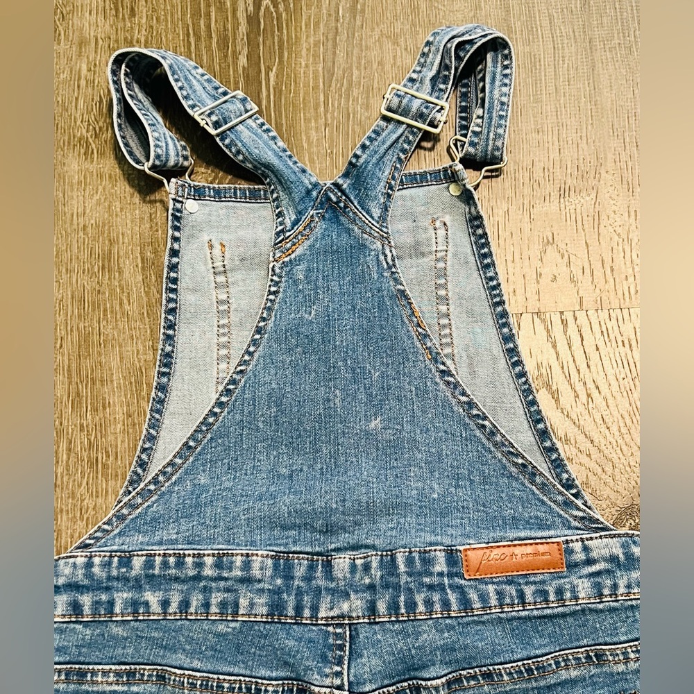 PINC PREMIUM**Blue Denim Overalls***Large $78 - Picture 4 of 4